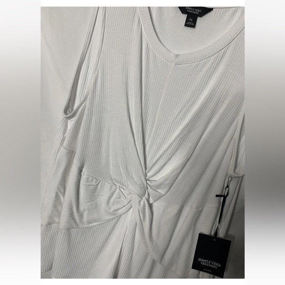 3/$30 NWT Simply Vera Vera Wang Sleeveless White Twisted
Knot Petite Large - Picture 9 of 14